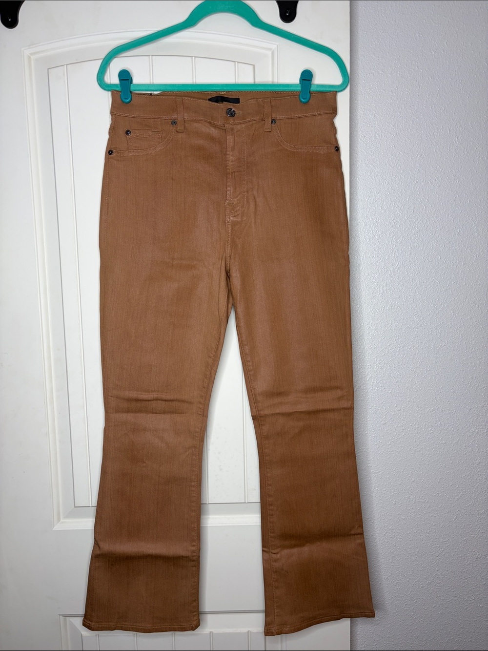 7 For All Mankind Woman’s Bootcut Jeans in Chestnut Brown Coated Denim Size 31